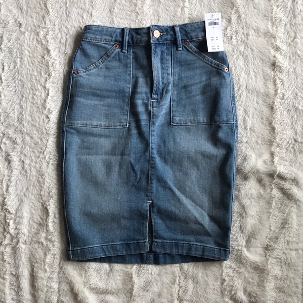 light wash denim high rise skirt